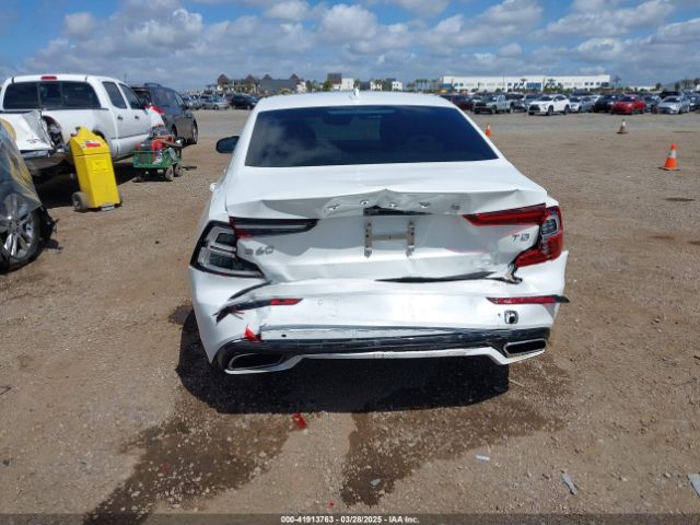 7JR102FZ4MG108772 Volvo S60 T5 Momentum