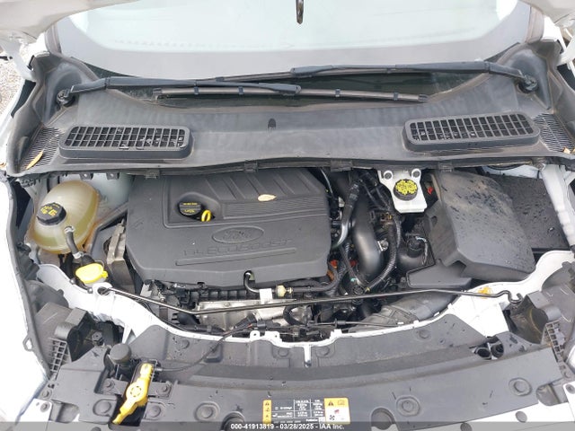 1FMCU0GD6JUC11056 Ford ESCAPE SE