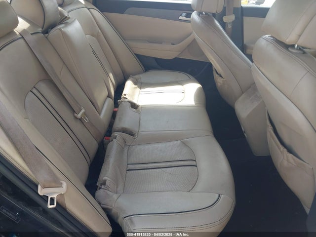 5NPE24AF8FH151075 Hyundai SONATA SE