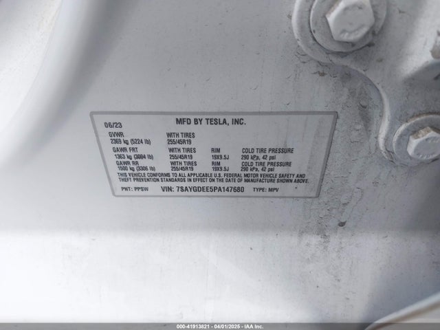 2023 TESLA MODEL Y 7SAYGDEE5PA147680 Photo 8