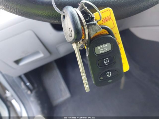 5NPD84LF6HH062986 Hyundai ELANTRA SE