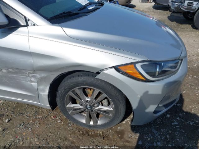 5NPD84LF6HH062986 Hyundai ELANTRA SE