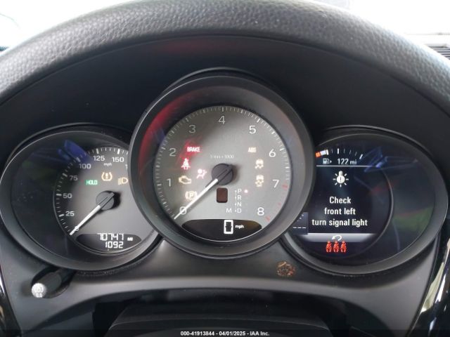 WP1AG2A53NLB21910 Porsche MACAN S