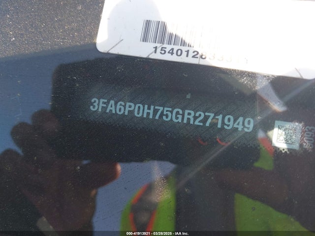 3FA6P0H75GR271949 Ford FUSION SE