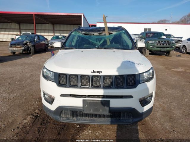 3C4NJDBB0KT629952 Jeep Compass Altitude 4x4
