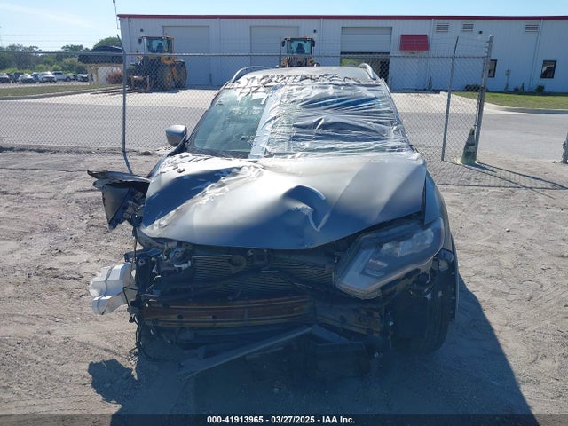 Nissan ROGUE SV 2017 KNMAT2MT7HP559334 Image 12