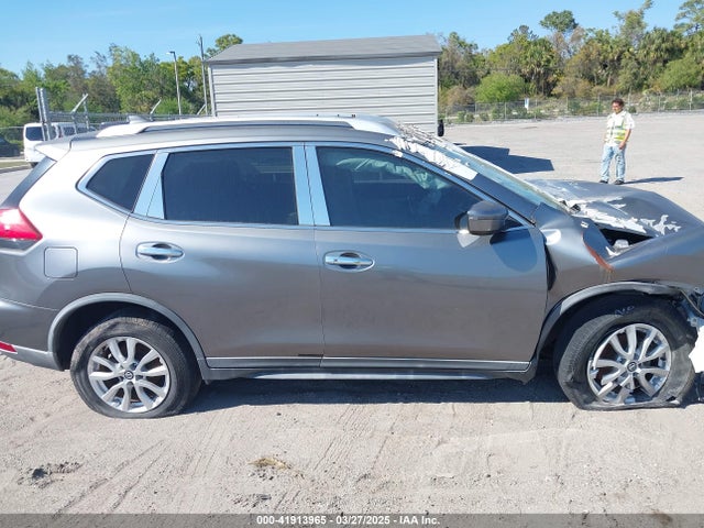 Nissan ROGUE SV 2017 KNMAT2MT7HP559334 Image 13