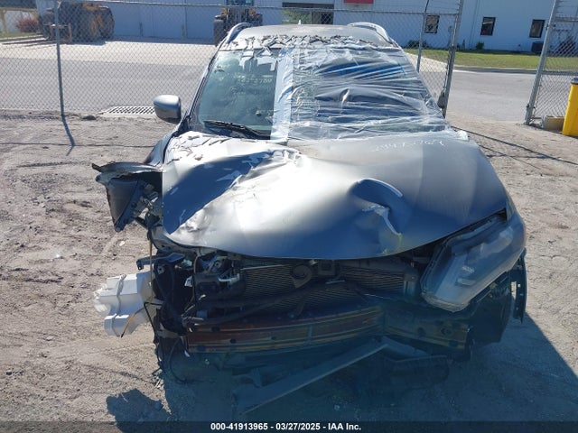 Nissan ROGUE SV 2017 KNMAT2MT7HP559334 Image 6