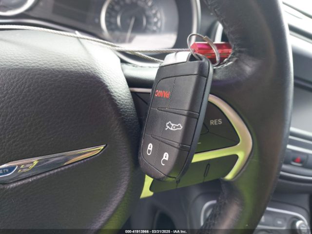 1C3CCCAB3FN639625 Chrysler 200 Limited