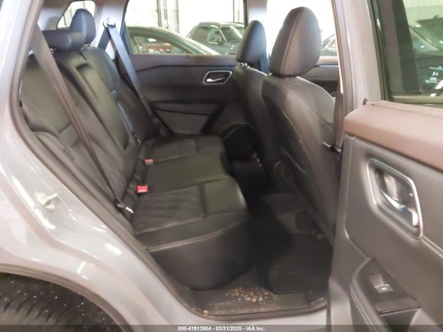 2023 NISSAN ROGUE JN8BT3DD0PW318839 Photo 7