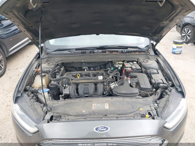 1FA6P0H75F5104055 Ford FUSION SE