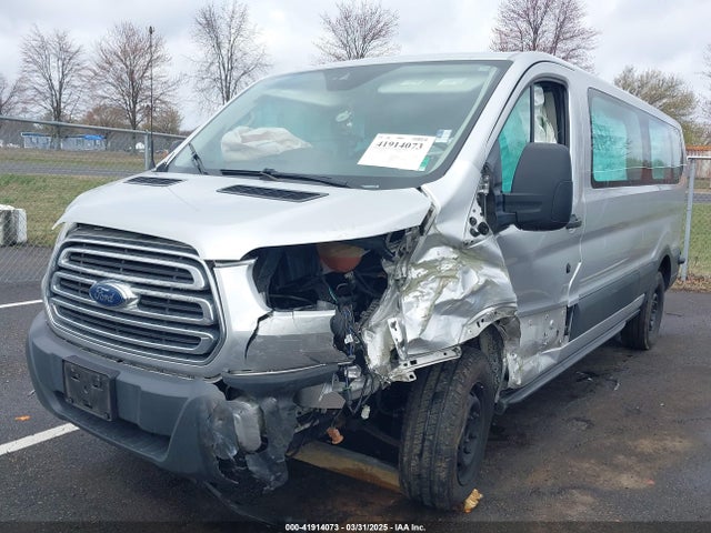1FBZX2ZM2JKB02141 Ford Transit-350 Xlt