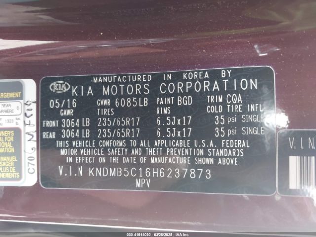 KNDMB5C16H6237873 KIA SEDONA LX