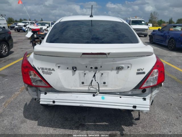 3N1CN7AP3JL832636 Nissan Versa 1.6 Sv