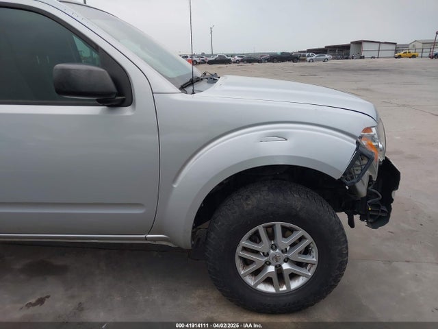 1N6AD0EV5HN700413 Nissan Frontier Pro-4x/s/sl/sv