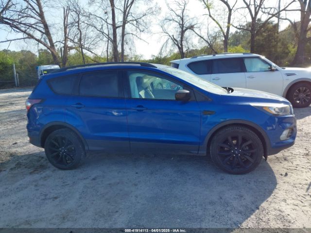 1FMCU0GD1JUC26564 Ford ESCAPE SE
