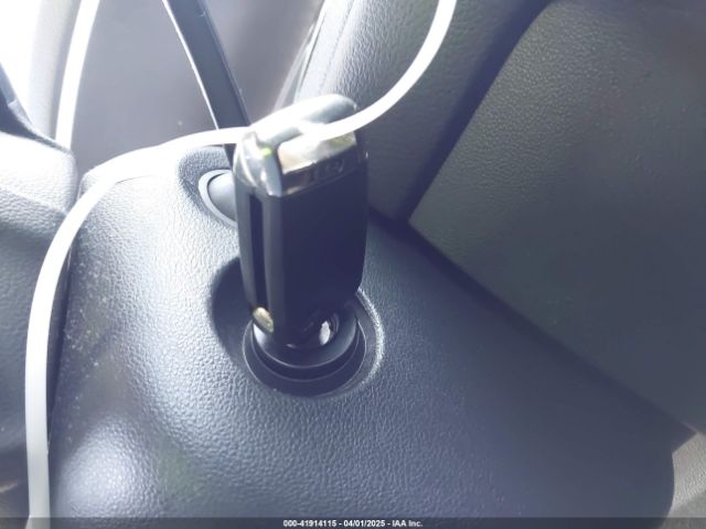 3VWTT7AU9FM067570 Volkswagen Golf Gti 2.0t S 2-door