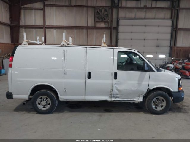 1GCWGFCF4F1188243 Chevrolet Express 2500 Work Van