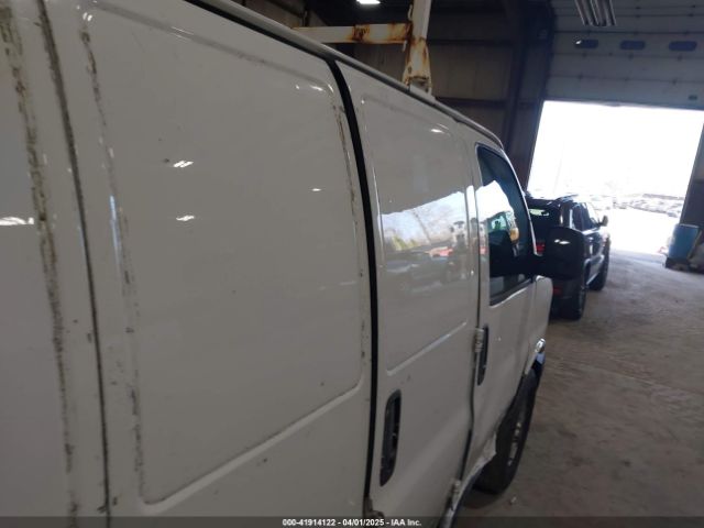1GCWGFCF4F1188243 Chevrolet Express 2500 Work Van