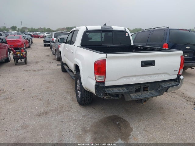 5TFAZ5CNXGX002483 Toyota Tacoma Sr5 V6