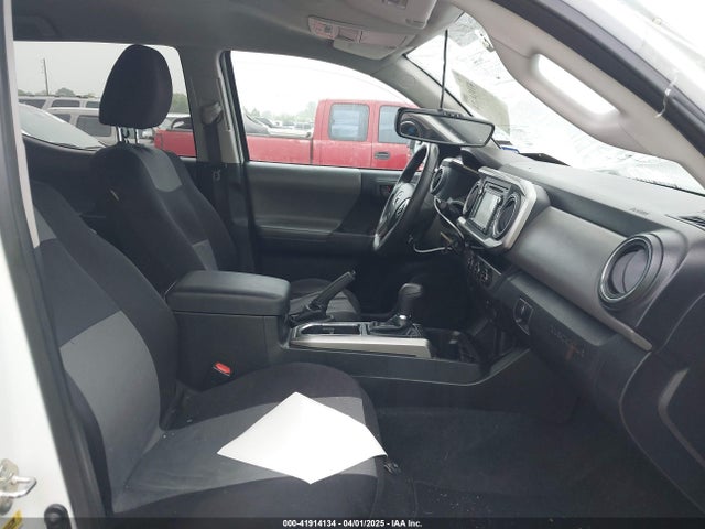 5TFAZ5CNXGX002483 Toyota Tacoma Sr5 V6