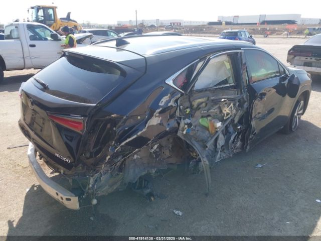 JTJYARBZ7K2157187 Lexus NX 300