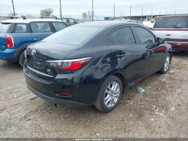 3MYDLBYVXHY194897 Toyota YARIS IA