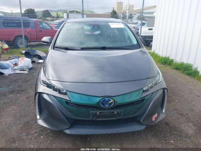 JTDKARFP8H3054476 Toyota Prius Prime Plus
