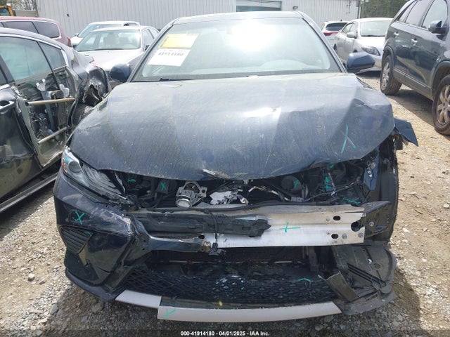 4T1B61HK5KU232460 Toyota CAMRY XSE