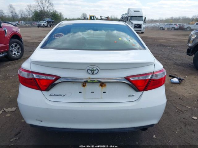 4T1BF1FK8FU010116 Toyota CAMRY SE