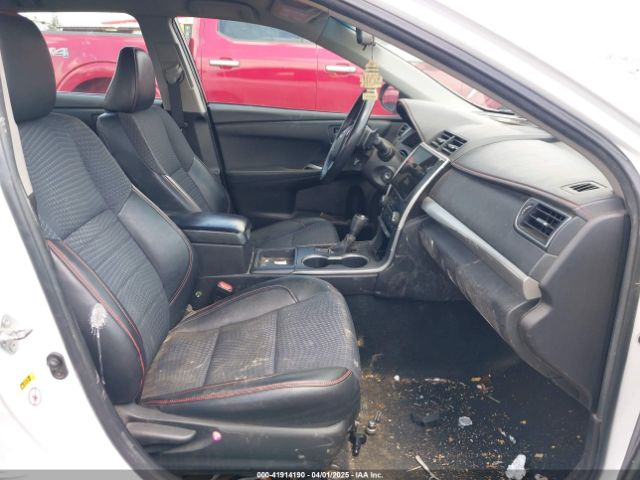 4T1BF1FK8FU010116 Toyota CAMRY SE