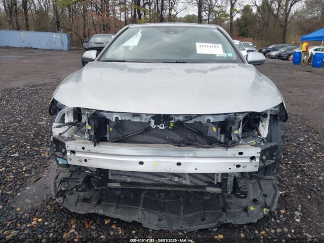 4T1G11BK0MU021859 Toyota Camry Se Awd