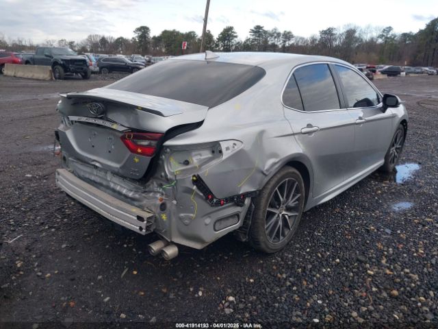 4T1G11BK0MU021859 Toyota Camry Se Awd