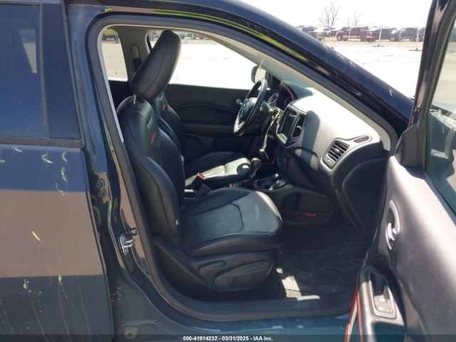 3C4NJDDB9HT624710 Jeep New Compass Trailhawk 4x4