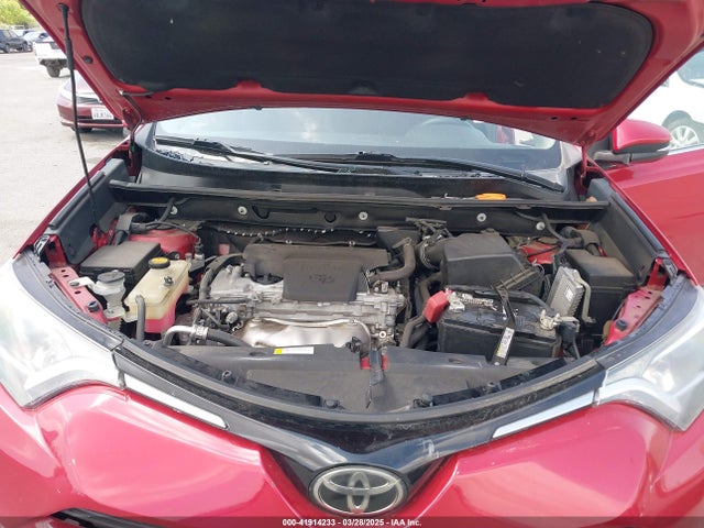 2T3WFREV0HW389571 Toyota Rav4 Xle