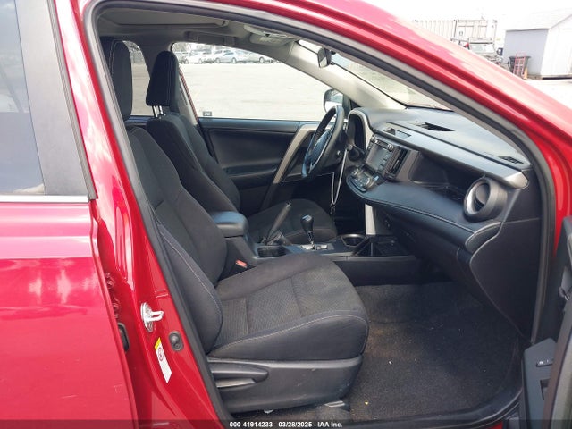 2T3WFREV0HW389571 Toyota Rav4 Xle