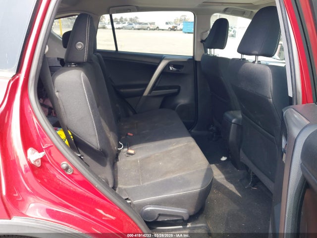2T3WFREV0HW389571 Toyota Rav4 Xle