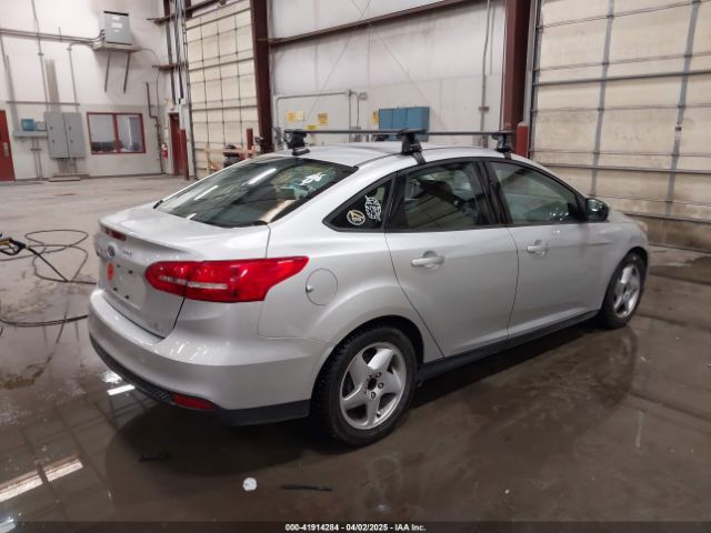 1FADP3F28FL231684 Ford FOCUS SE