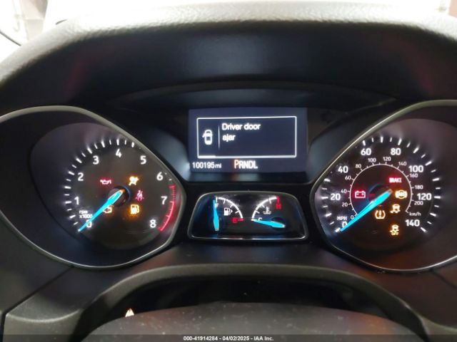 1FADP3F28FL231684 Ford FOCUS SE