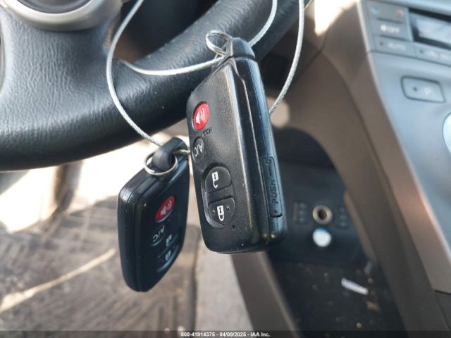 JTDKN3DP3E3051663 Toyota Prius Plug-in Advanced