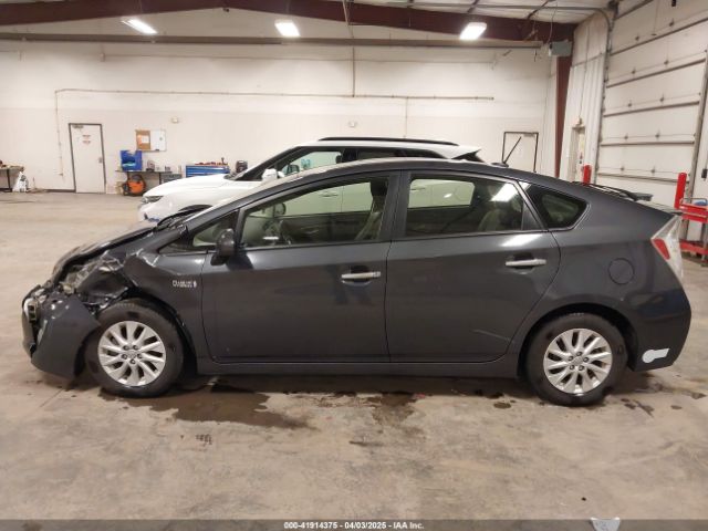 JTDKN3DP3E3051663 Toyota Prius Plug-in Advanced
