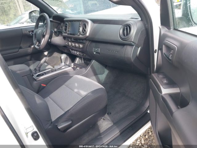 3TMCZ5AN2PM641880 Toyota Tacoma Trd Off Road