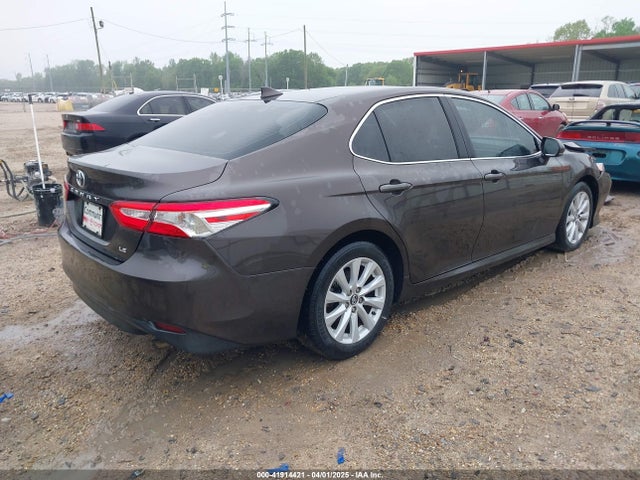 4T1C11AK1LU320677 Toyota CAMRY LE