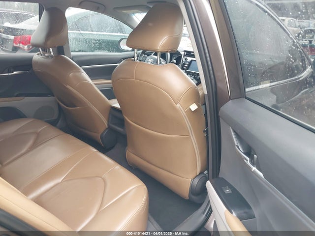 4T1C11AK1LU320677 Toyota CAMRY LE