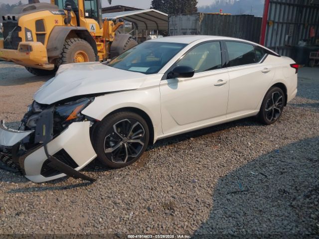 1N4BL4CW0RN349978 Nissan Altima Sr Intelligent Awd