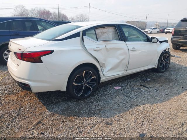 1N4BL4CW0RN349978 Nissan Altima Sr Intelligent Awd