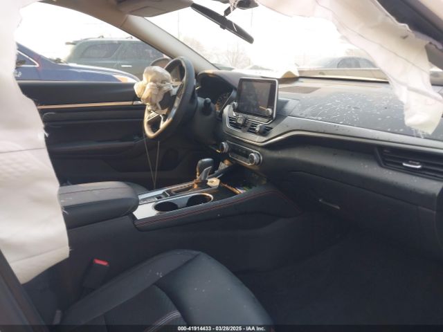 1N4BL4CW0RN349978 Nissan Altima Sr Intelligent Awd