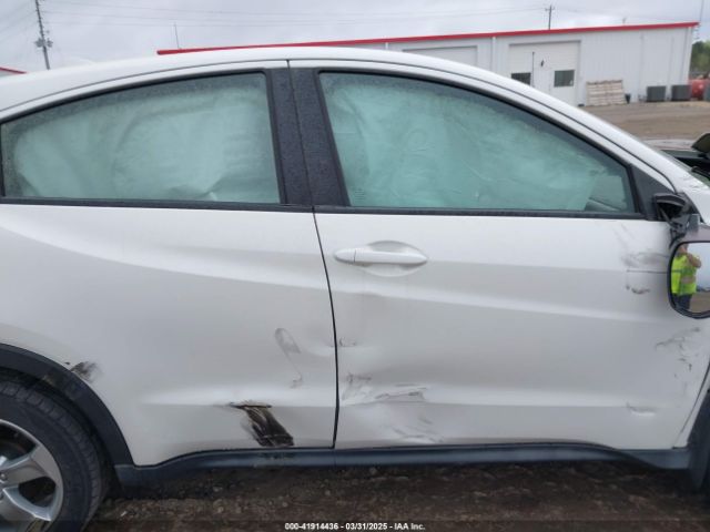 3CZRU5H35KM703014 Honda HR-V LX
