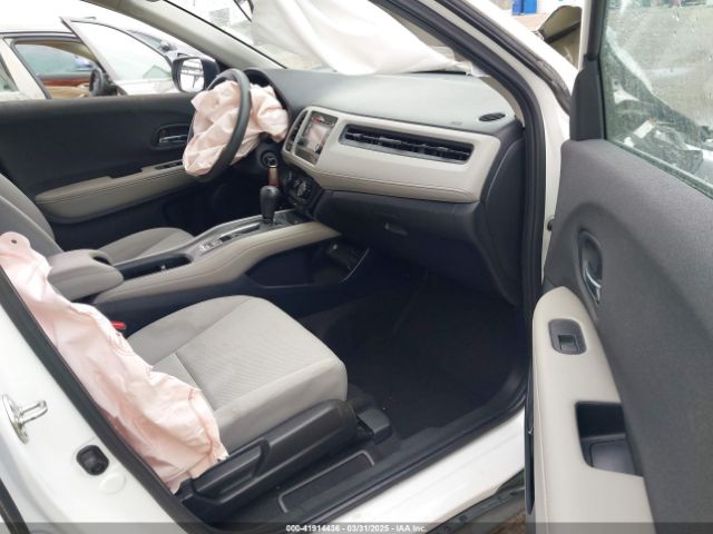 3CZRU5H35KM703014 Honda HR-V LX