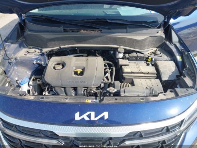 KNDEU2AAXR7552820 KIA SELTOS S